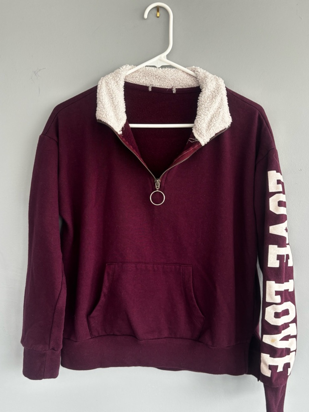 Women’s Maroon Half-Zip Sherpa Collar Sweatshirt - Brand Unspecified